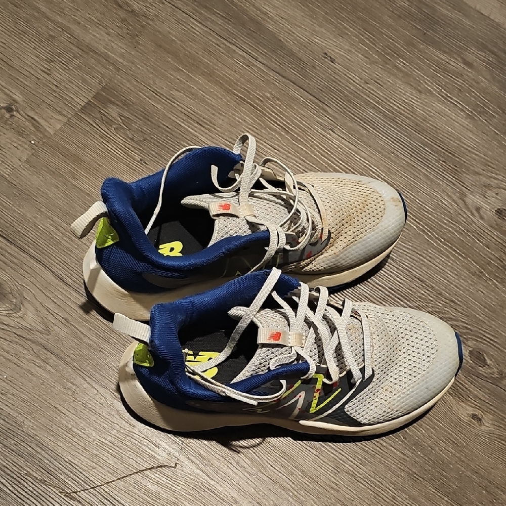 New Balance BIG Boys Sneakers in Blue and White